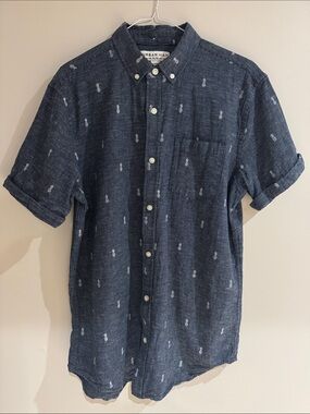 Urban Planet Linen Navy Pineapple-Print Button-Down Shirt Size M